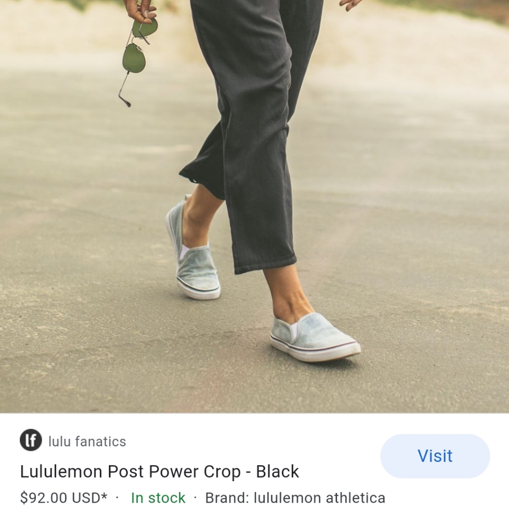 Lululemon Post Power Crop